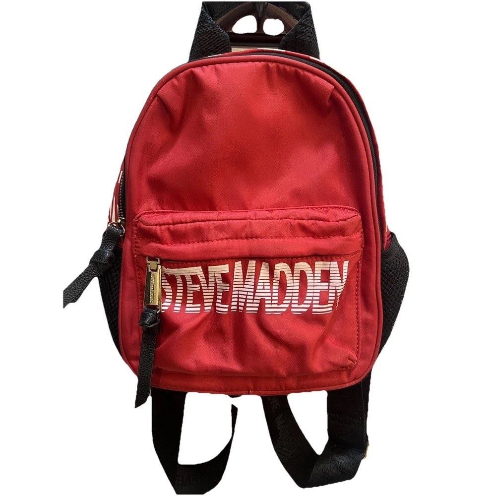 Steve Madden Red Black Mini Force Travel backpack Sporty Festival Blokette